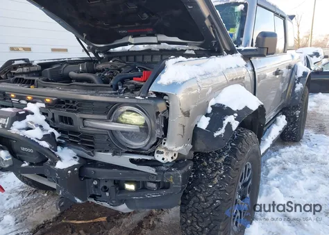 2023 Ford Bronco Raptor z USA, uszkodzony, nr VIN 1FMEE5JR8PLB90958